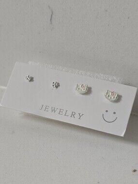 Hello Kitty Stud Earrings Set 2pk